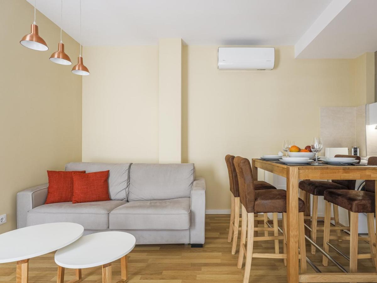 Apartamento 1 Habitacion Plaza San Julian Centro セビリア エクステリア 写真