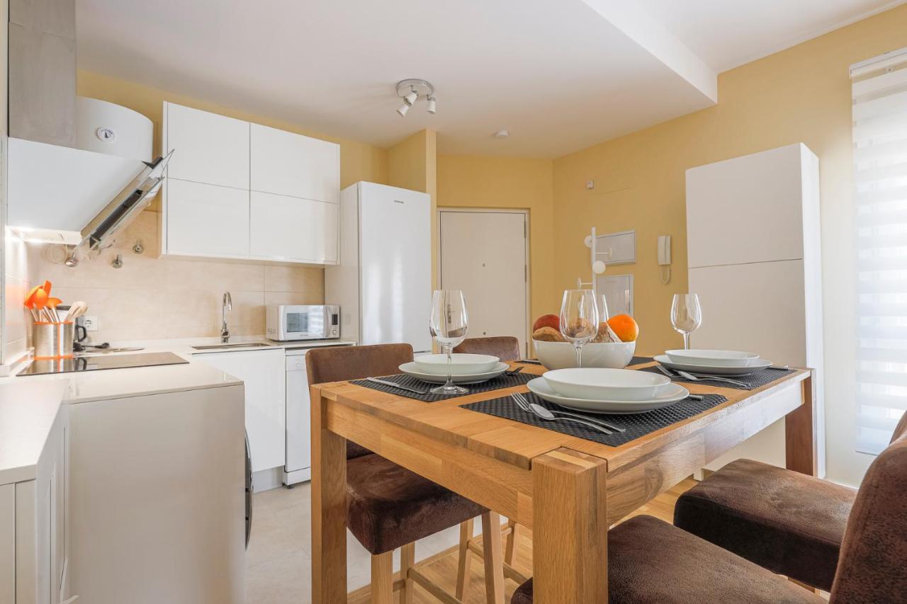 Apartamento 1 Habitacion Plaza San Julian Centro セビリア エクステリア 写真