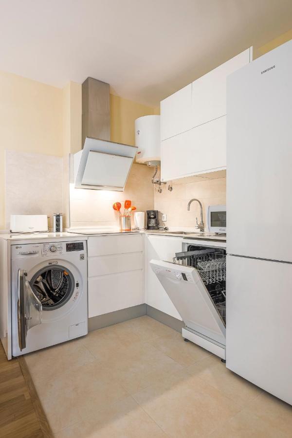 Apartamento 1 Habitacion Plaza San Julian Centro セビリア エクステリア 写真